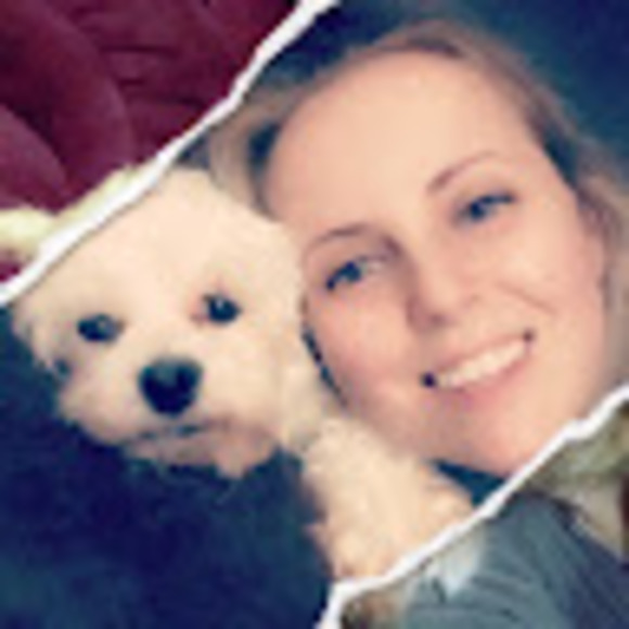 Meet your Posher, Stephanie - Picture 1 of 1